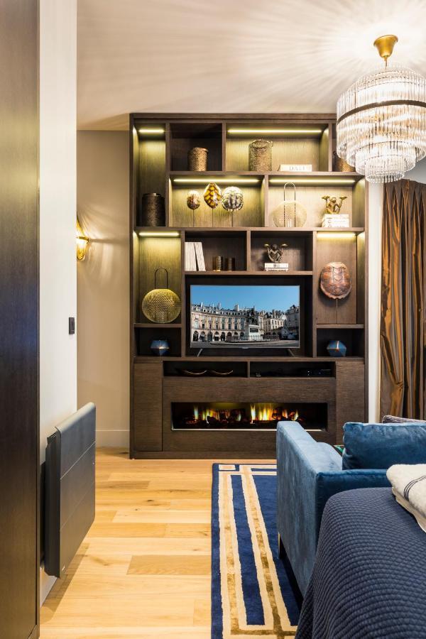 Luxury Apartment Paris Louvre II Exterior photo
